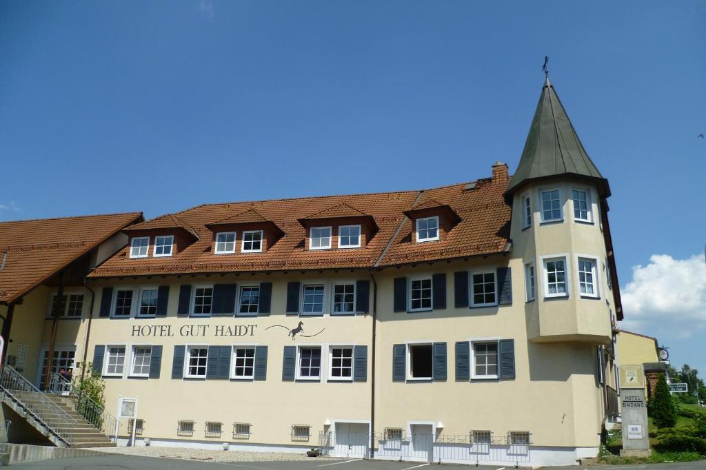 Landhotel Gut Haidt Hof  Εξωτερικό φωτογραφία